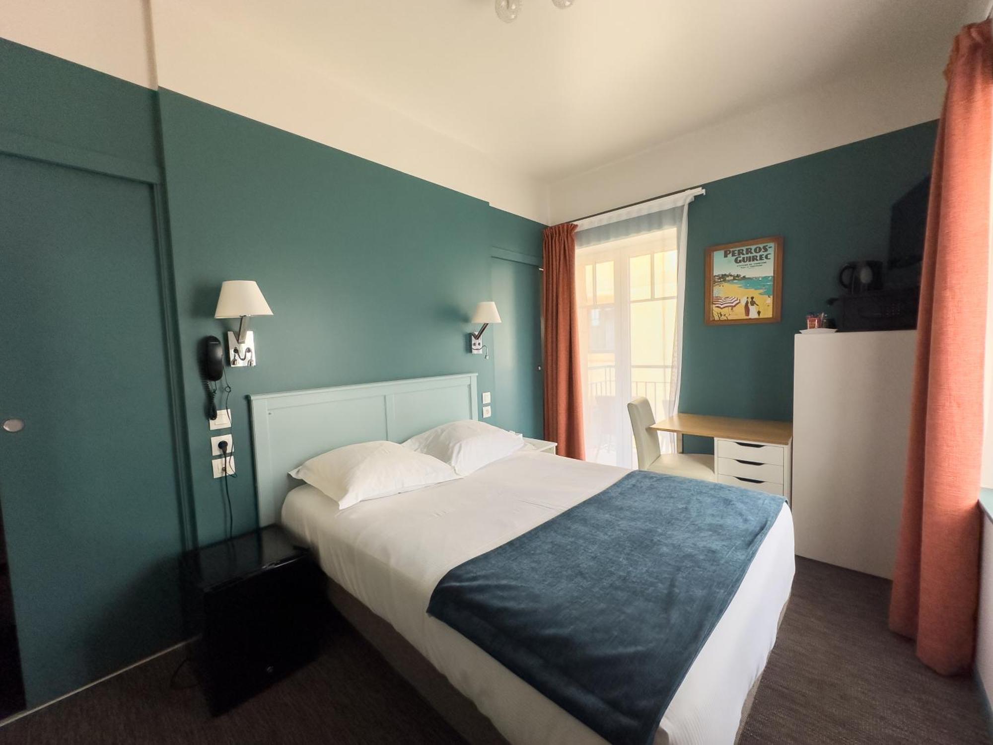 Logis Hotel Ker Mor Perros-Guirec Exteriör bild