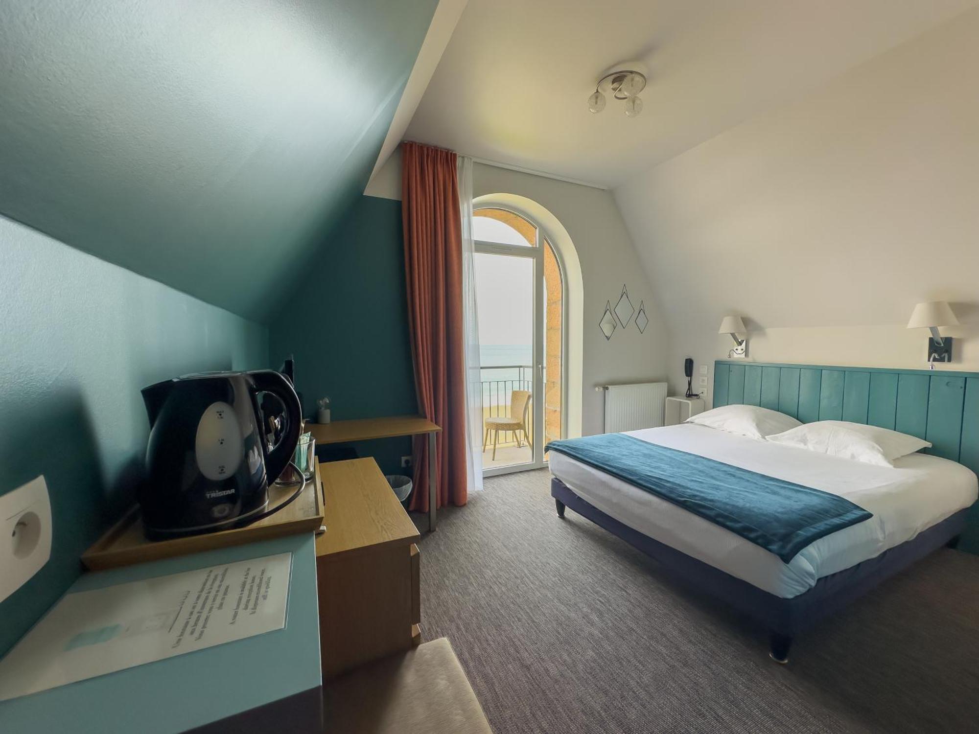 Logis Hotel Ker Mor Perros-Guirec Exteriör bild