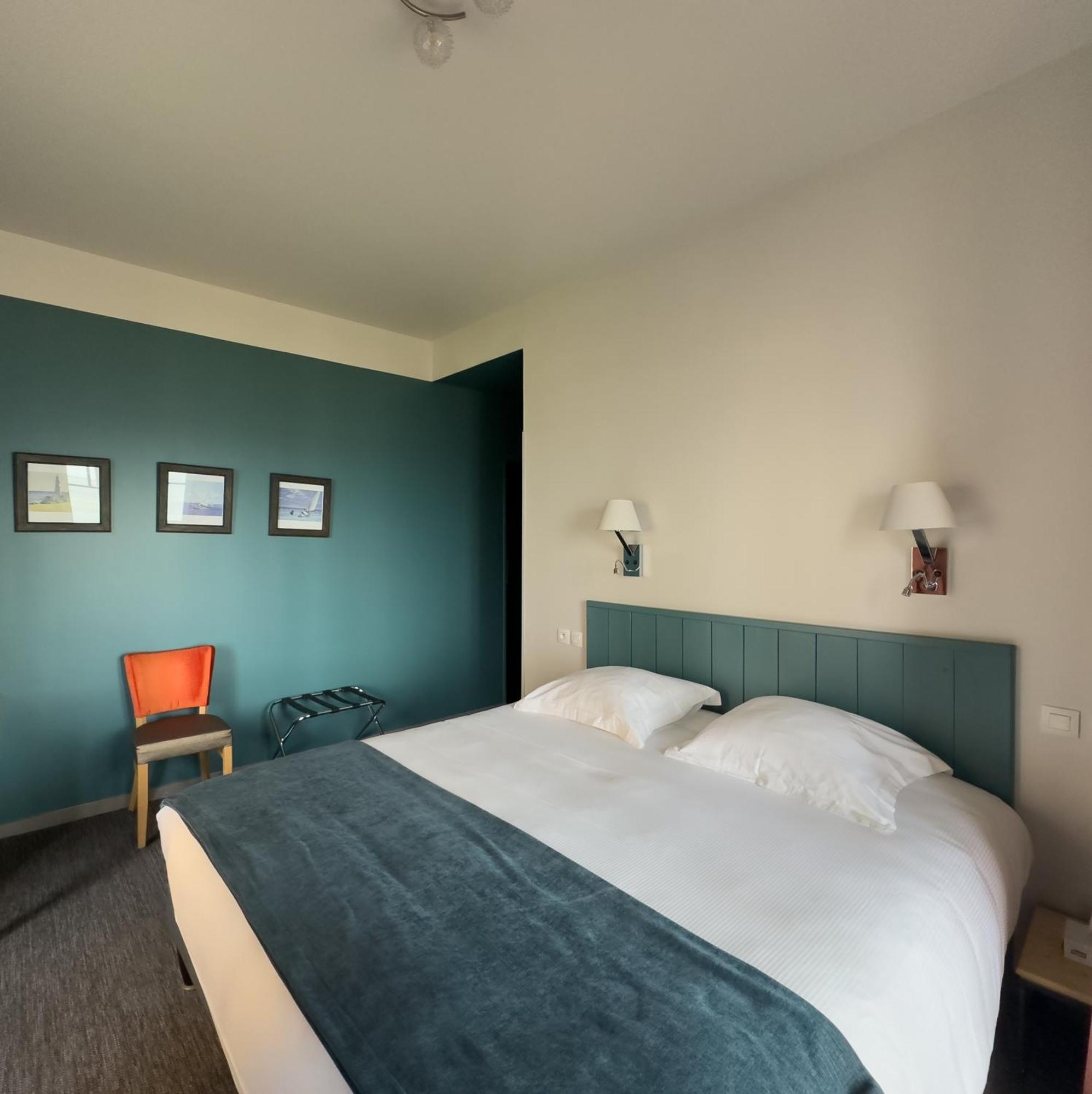 Logis Hotel Ker Mor Perros-Guirec Exteriör bild