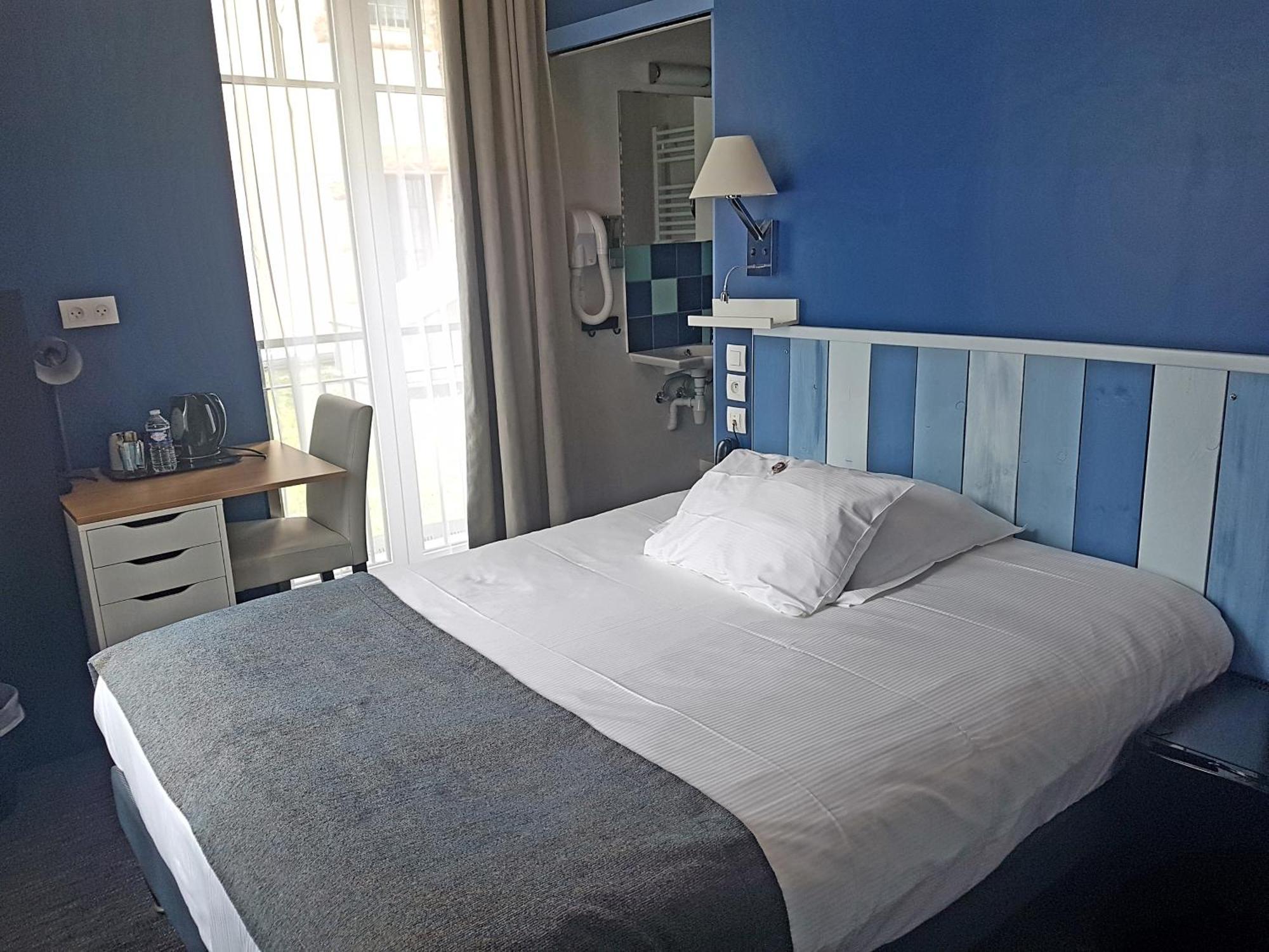Logis Hotel Ker Mor Perros-Guirec Exteriör bild
